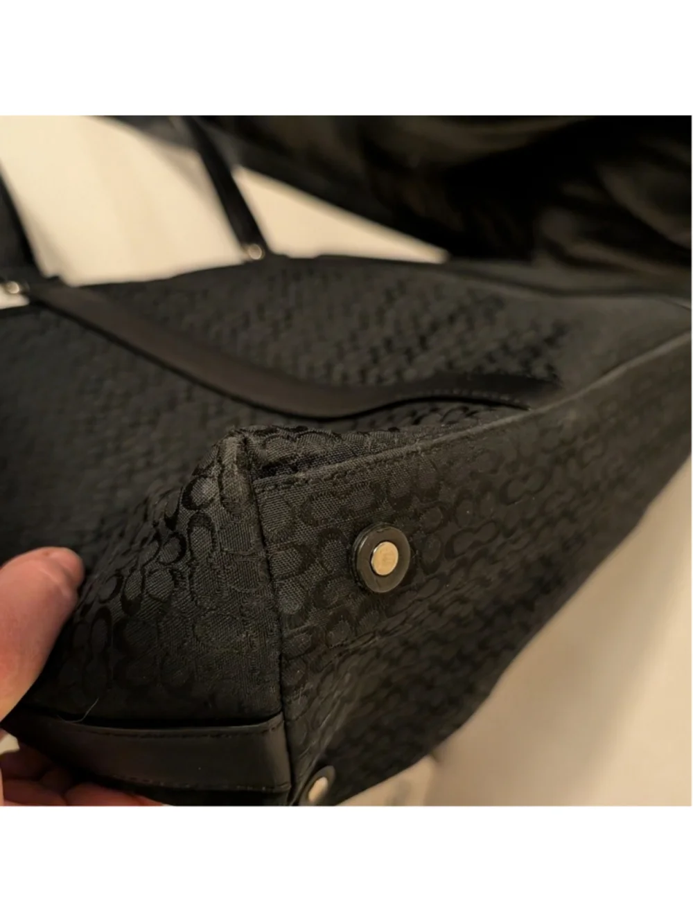 Coach hampton signature
